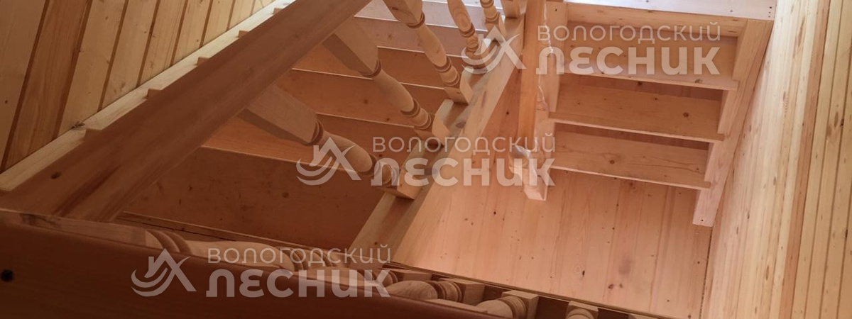 Какую лестницу выбрать в деревянный дом?
